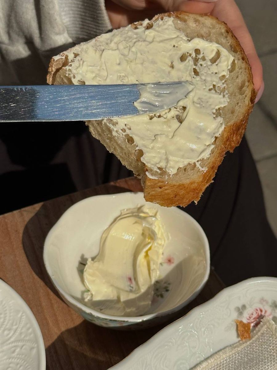 Bữa s&aacute;ng kh&aacute;c lạ của H&agrave; Tăng: Một nguy&ecirc;n liệu nhiều người ch&ecirc; b&eacute;o xuất hiện, ho&aacute; ra c&oacute; thể dưỡng mềm da v&agrave; b&oacute;ng t&oacute;c cực tốt- Ảnh 4.