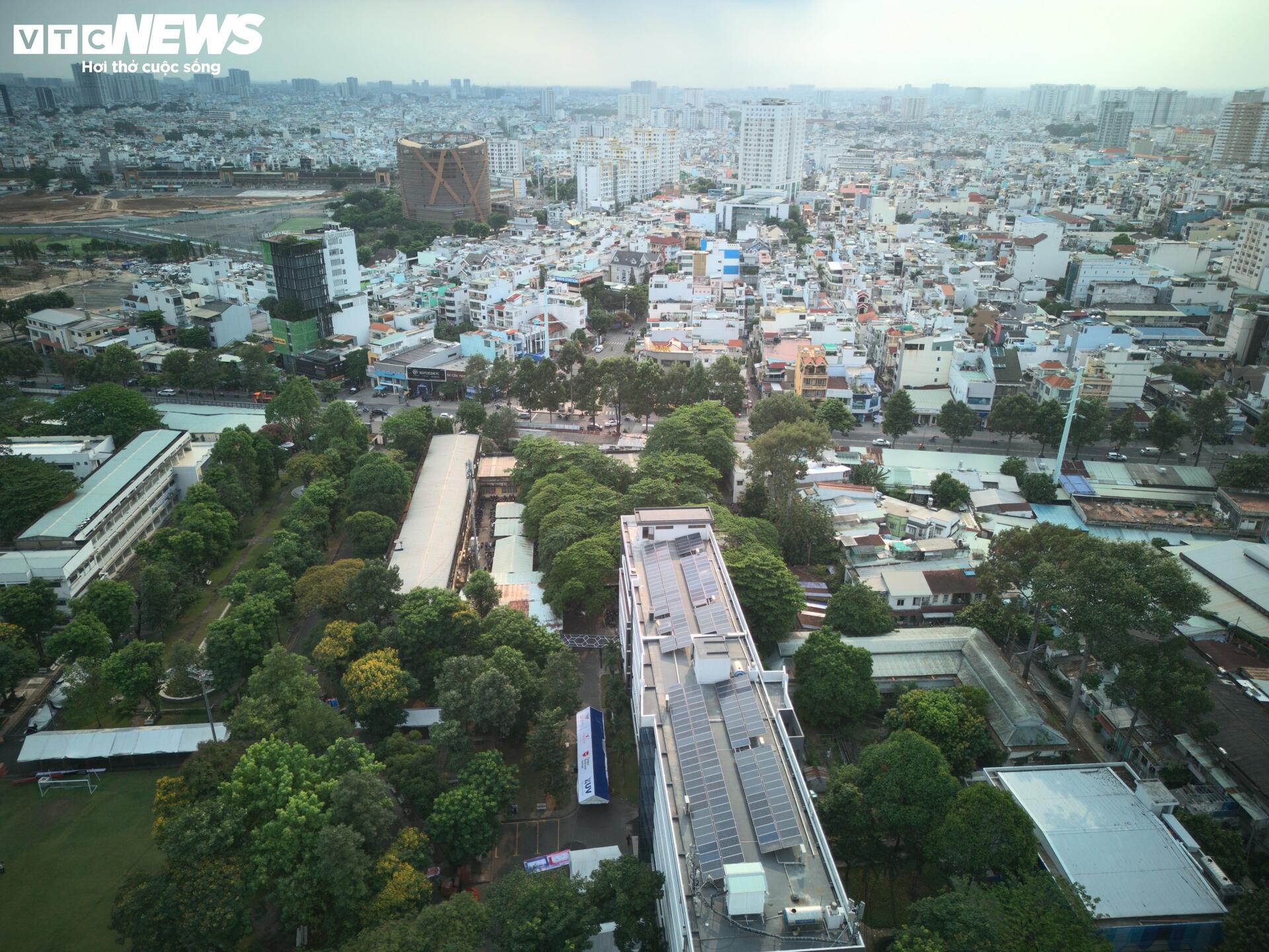 To&agrave;n cảnh trường Đại học B&aacute;ch khoa giữa "đất v&agrave;ng" TP.HCM- Ảnh 12.