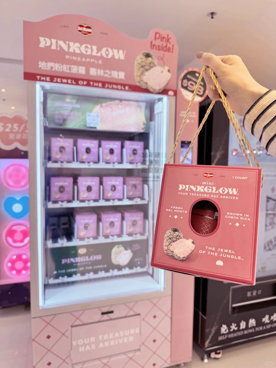 Cư d&acirc;n mạng xứ Trung đang ph&aacute;t cuồng với dứa ruột hồng "b&aacute;nh b&egrave;o": Quả xịn h&eacute;t gi&aacute; gần 3 triệu đồng, đ&aacute;ng tiền hay chỉ l&agrave; m&aacute;c "thuế IQ"?- Ảnh 20.