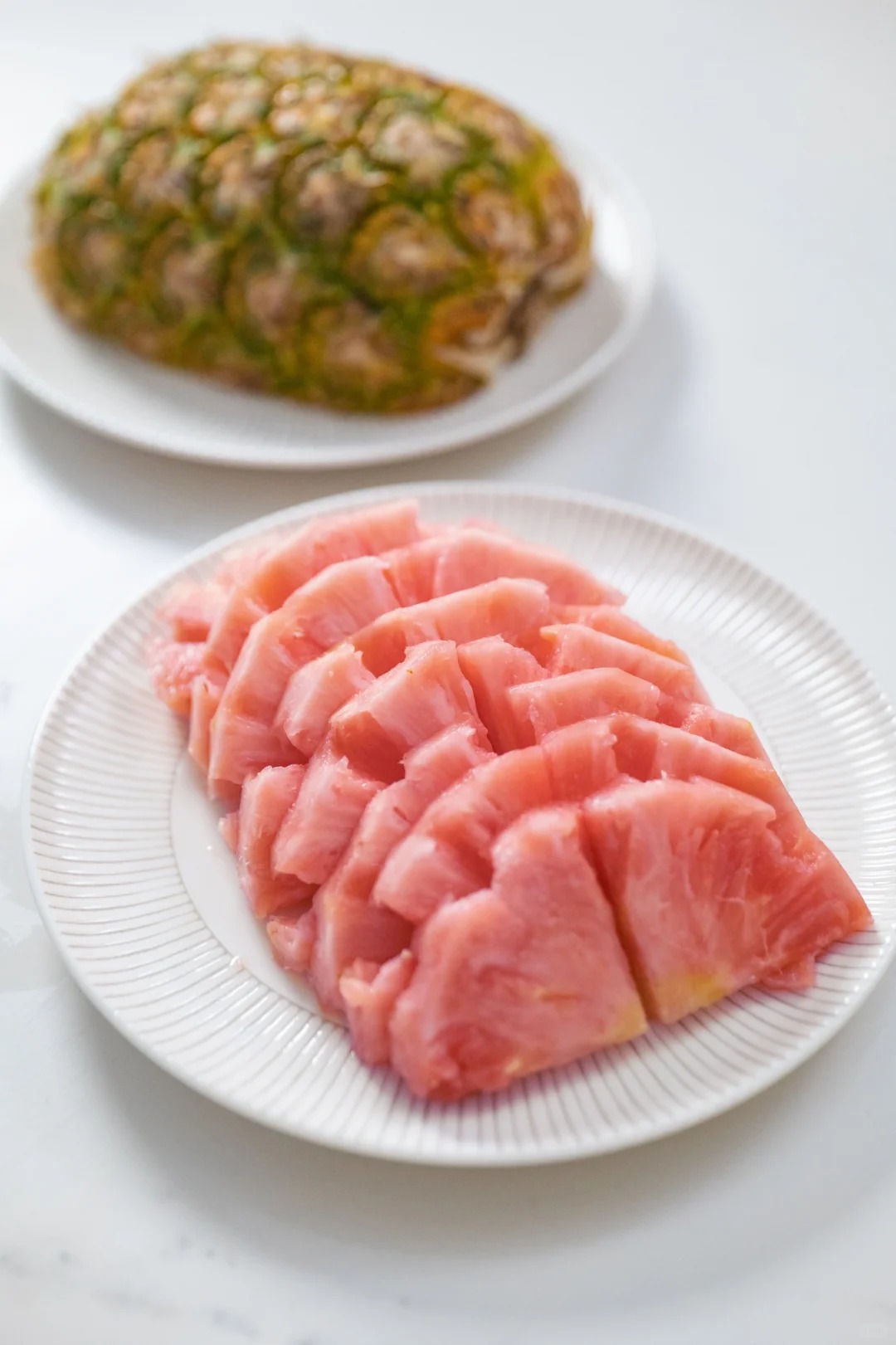 Cư d&acirc;n mạng xứ Trung đang ph&aacute;t cuồng với dứa ruột hồng "b&aacute;nh b&egrave;o": Quả xịn h&eacute;t gi&aacute; gần 3 triệu đồng, đ&aacute;ng tiền hay chỉ l&agrave; m&aacute;c "thuế IQ"?- Ảnh 8.