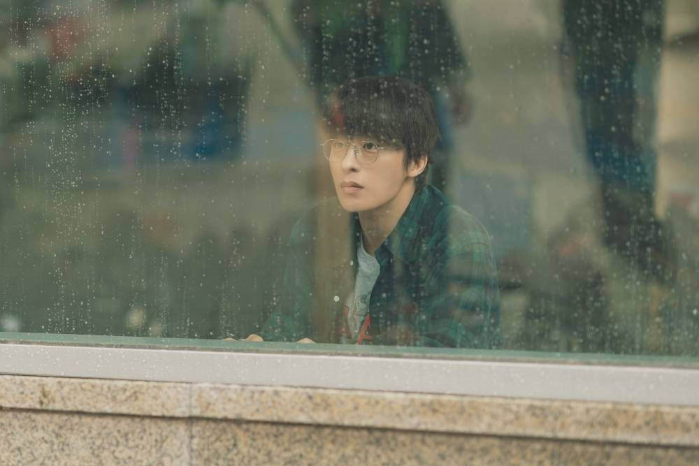 Kh&ocirc;ng C&ograve;n Ch&uacute;ng Ta: Khi t&igrave;nh y&ecirc;u c&oacute; lớn đến đ&acirc;u cũng kh&ocirc;ng thắng nổi cuộc đời- Ảnh 5.