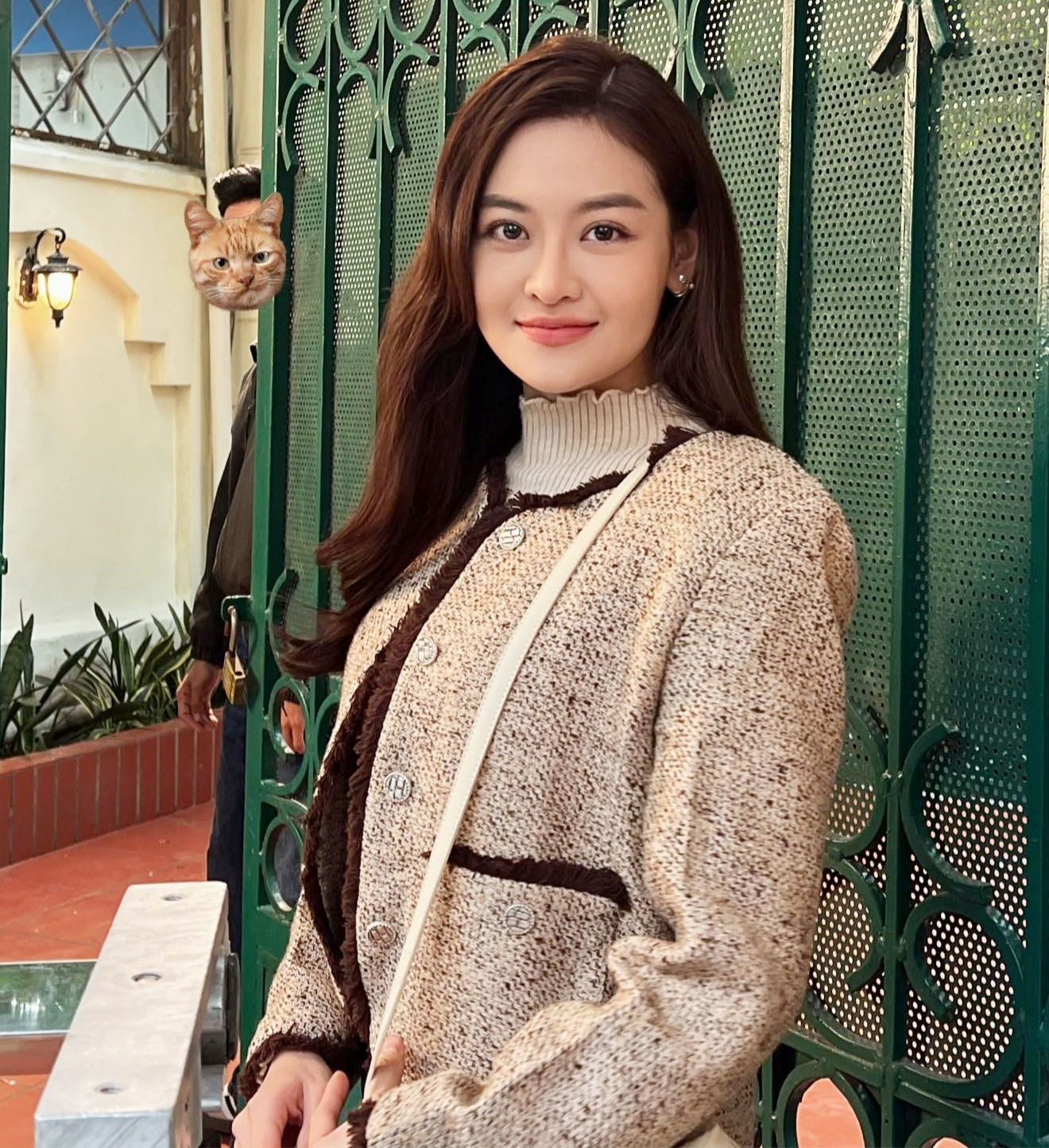 Mỹ nh&acirc;n b&iacute; ẩn nhất phim Việt hiện tại: Ai cũng biết t&ecirc;n nhưng kh&ocirc;ng biết mặt, một khi xuất hiện l&agrave; ngập drama- Ảnh 3.