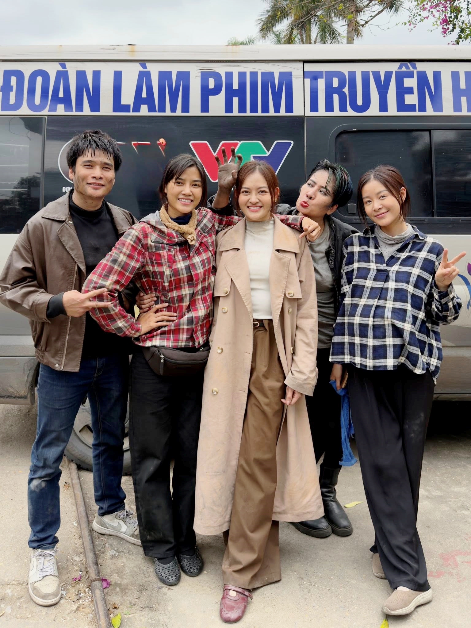 Mỹ nh&acirc;n b&iacute; ẩn nhất phim Việt hiện tại: Ai cũng biết t&ecirc;n nhưng kh&ocirc;ng biết mặt, một khi xuất hiện l&agrave; ngập drama- Ảnh 4.