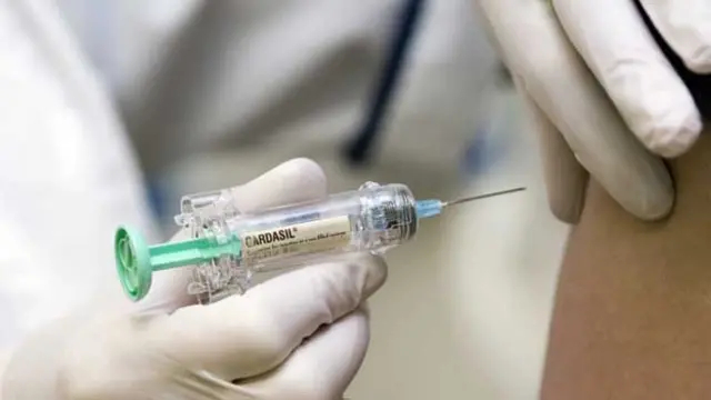 Nữ streamer 25 tuổi mắc ung thư cổ tử cung: 