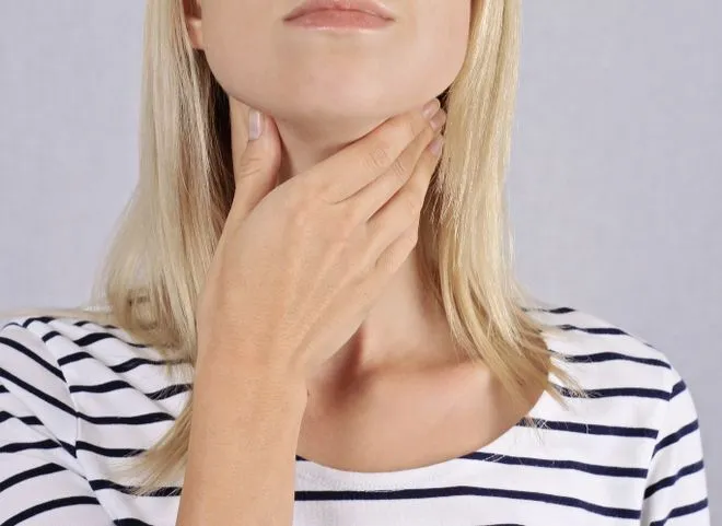 Gia đ&igrave;nh 3 người lần lượt mắc ung thư tuyến gi&aacute;p, b&aacute;c sĩ ph&aacute;t hiện "thủ phạm" ngay tr&ecirc;n b&agrave;n ăn của mọi gia đ&igrave;nh- Ảnh 3.