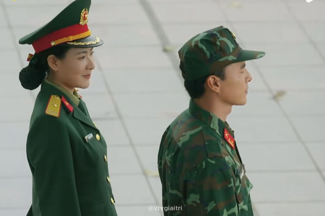 Đ&acirc;y l&agrave; cảnh phim Việt h&agrave;i hước nhất tuần qua: Ẵm 3 triệu view nhờ một ca kh&uacute;c nhạc chế, ai nghe cũng cười lăn lộn- Ảnh 2.