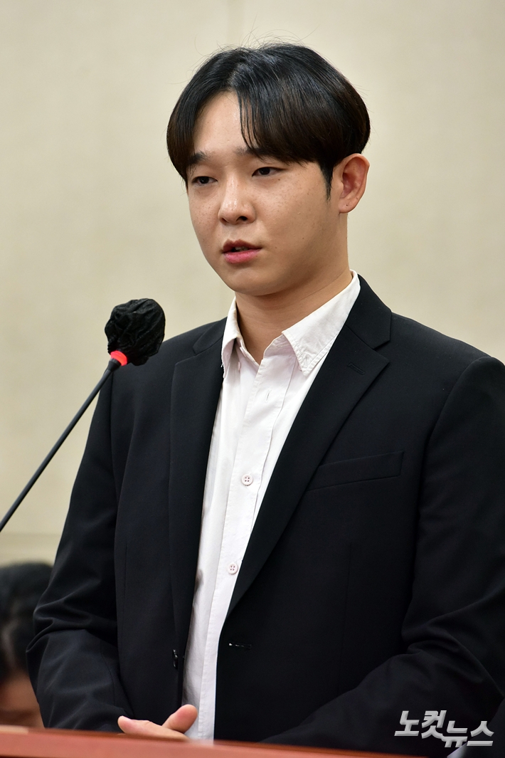 Nam ca sĩ say rượu l&aacute;i xe với tốc độ gần 200 km/h lao v&agrave;o dải ph&acirc;n c&aacute;ch, nay nguy cơ ngồi t&ugrave; 1,5 năm- Ảnh 3.