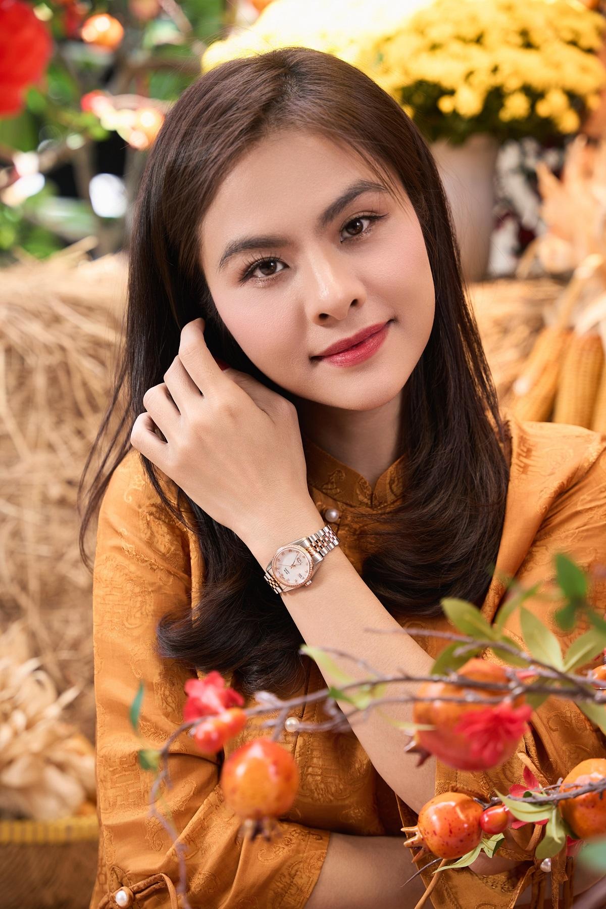 Diễn vi&ecirc;n V&acirc;n Trang th&iacute;ch đeo đồng hồ KOI v&igrave; 5 l&yacute; do đặc biệt- Ảnh 4.