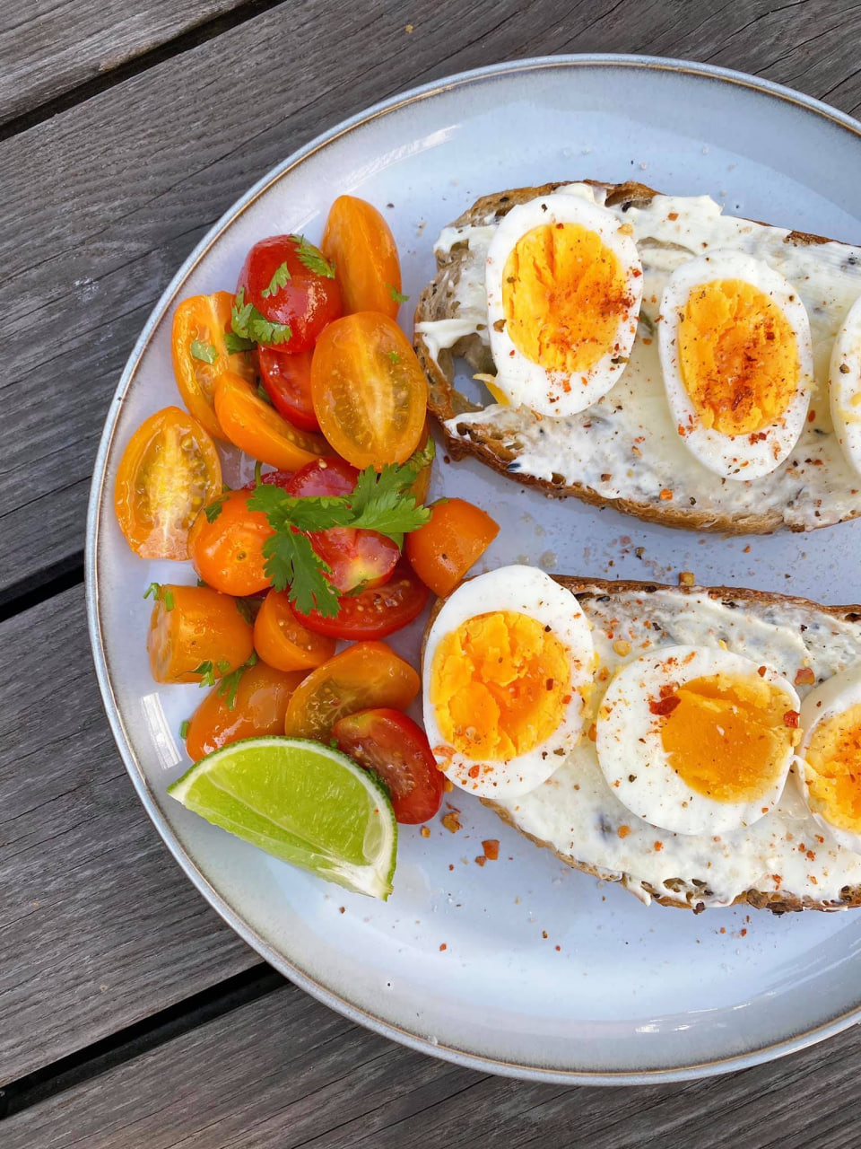 Bữa s&aacute;ng kh&aacute;c lạ của H&agrave; Tăng: Một nguy&ecirc;n liệu nhiều người ch&ecirc; b&eacute;o xuất hiện, ho&aacute; ra c&oacute; thể dưỡng mềm da v&agrave; b&oacute;ng t&oacute;c cực tốt- Ảnh 2.