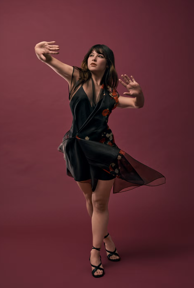 Giật trọn spotlight của Lisa lẫn Zendaya, Alysa Liu tại Paris Fashion Week ch&iacute;nh l&agrave; thứ bạn phải xem l&uacute;c n&agrave;y- Ảnh 17.