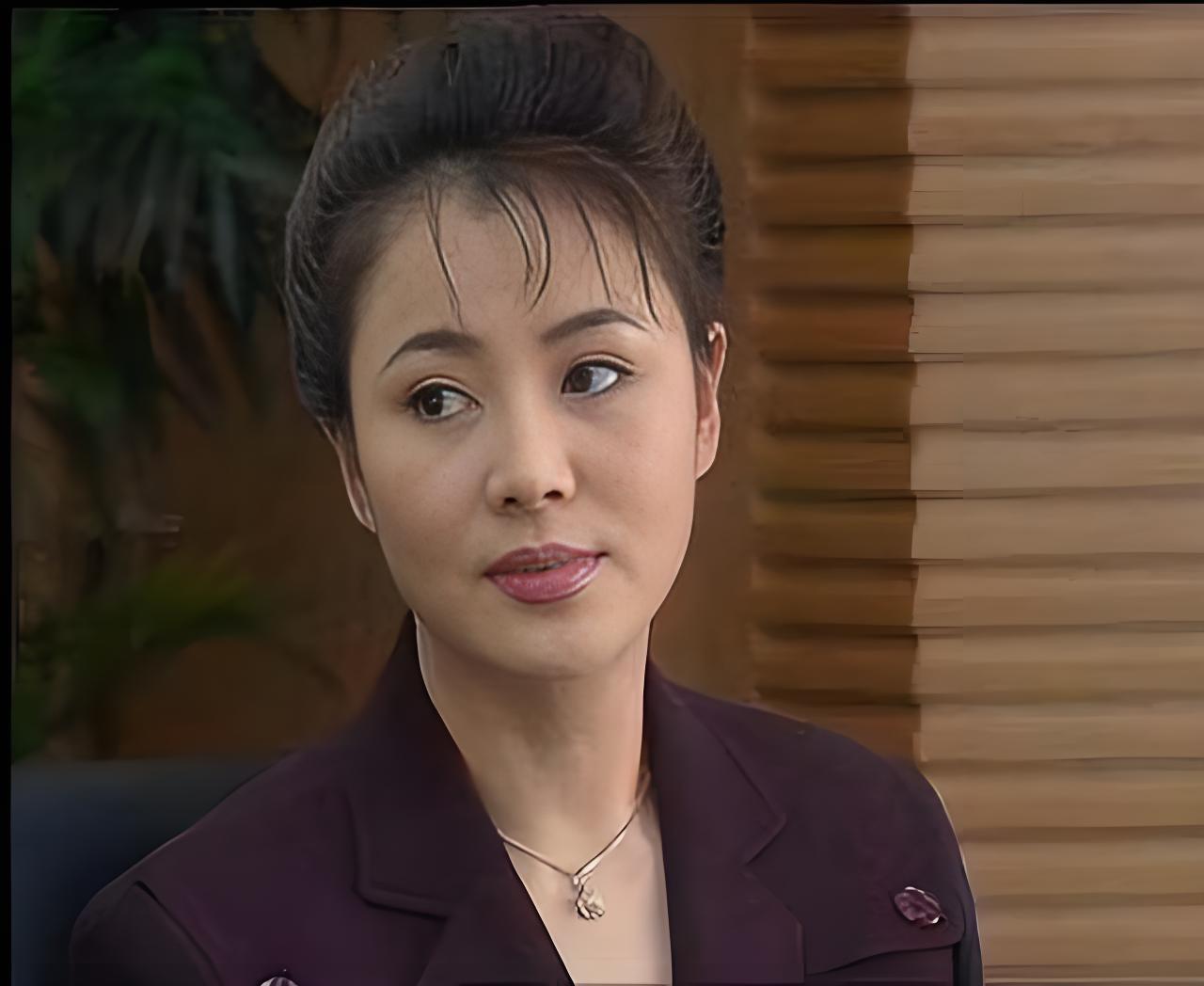 Nữ diễn vi&ecirc;n 19 tuổi l&agrave;m gi&agrave;u h&agrave;o m&ocirc;n, 20 tuổi dắt con ra đi tay trắng: Giờ con trai khiến mẹ qu&aacute; tự h&agrave;o- Ảnh 1.