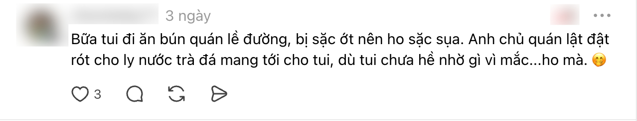 "Rớt đũa c&oacute; ngay đ&ocirc;i mới, ăn b&uacute;n đậu xe m&aacute;y đ&atilde; dắt sẵn quay đầu" - TP.HCM l&agrave;m dịch vụ tinh tế cỡ n&agrave;y!- Ảnh 4.