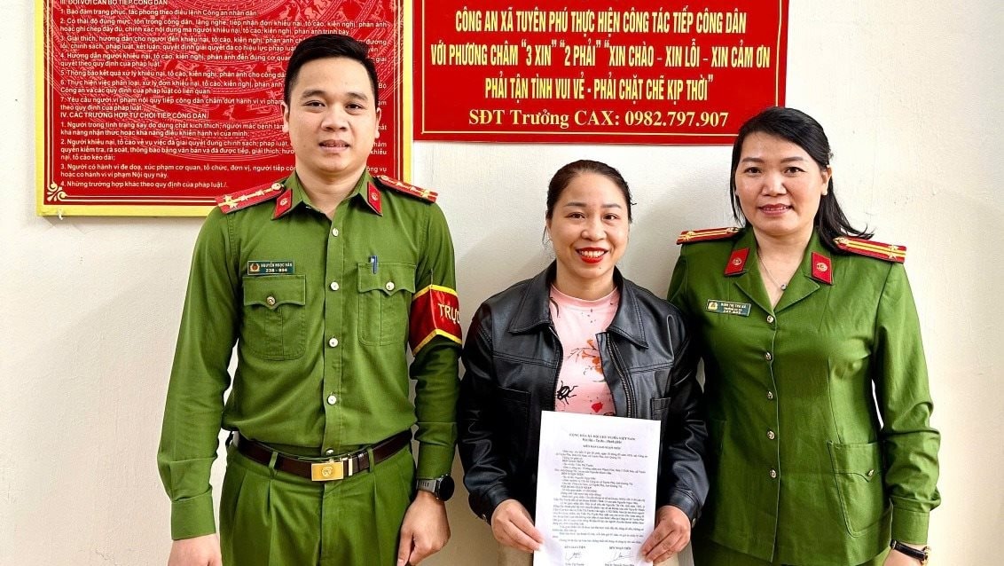 Ph&aacute;t hiện t&agrave;i khoản nam sinh 2007 bất ngờ nhận được 27 triệu đồng: C&ocirc;ng an x&atilde; ở Quảng Trị nhanh ch&oacute;ng v&agrave;o cuộc x&aacute;c minh- Ảnh 1.