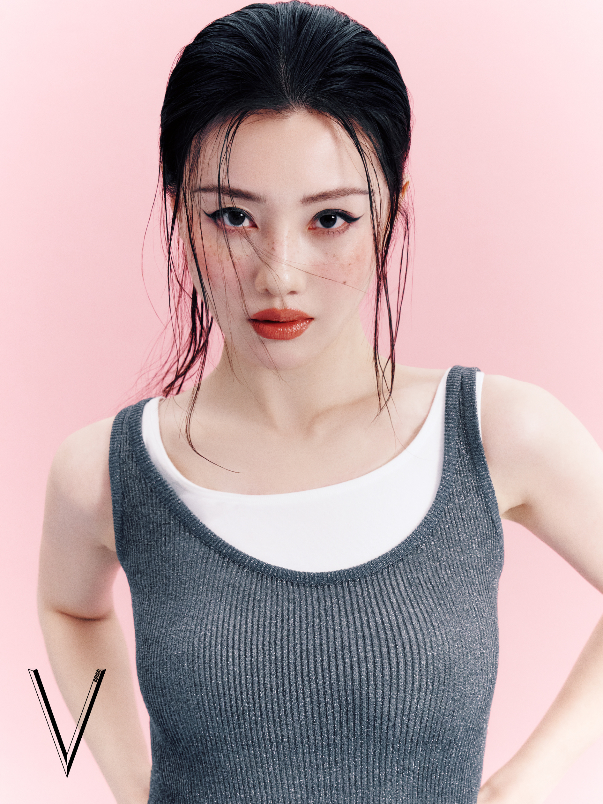 Vừa đ&ecirc;m qua: 1 mỹ nh&acirc;n nghi đăng đ&agrave;n n&oacute;i xấu đồng nghiệp, từng g&acirc;y phẫn nộ v&igrave; y&ecirc;u s&aacute;ch 140 th&ugrave;ng nước tắm- Ảnh 4.