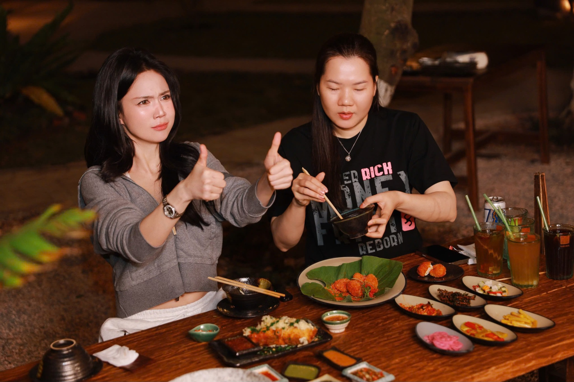 Qu&aacute;n lẩu nướng của Ngọc Trinh bị đ&aacute;nh gi&aacute; 3,7 sao- Ảnh 2.