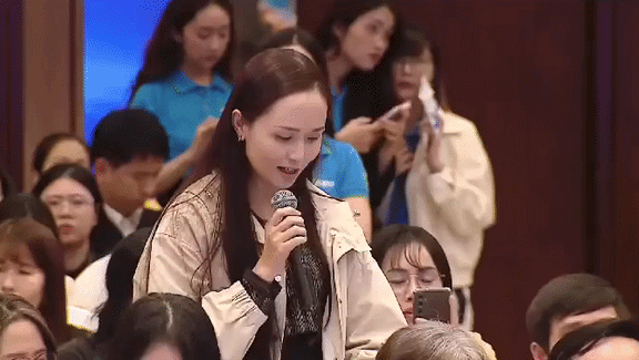 &Aacute;i nữ một cựu Chủ tịch nổi tiếng đặt c&acirc;u hỏi về thuế năm 2026 g&acirc;y ch&uacute; &yacute;- Ảnh 1.