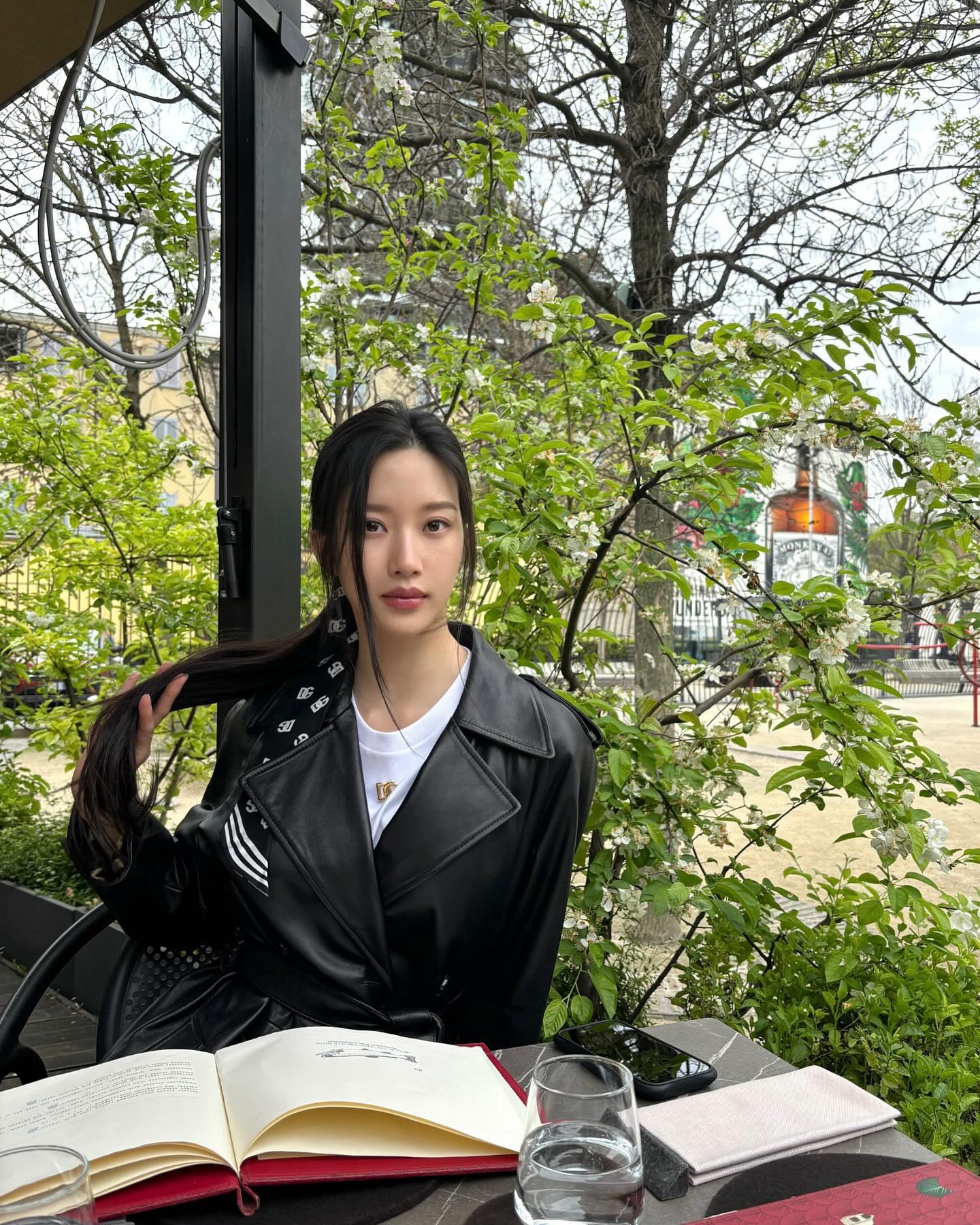 Nữ ch&iacute;nh phim t&igrave;nh cảm đang lấy đi nước mắt kh&aacute;n giả: Xinh đ&uacute;ng kiểu tiểu thư, style đơn giản m&agrave; "chất"- Ảnh 2.