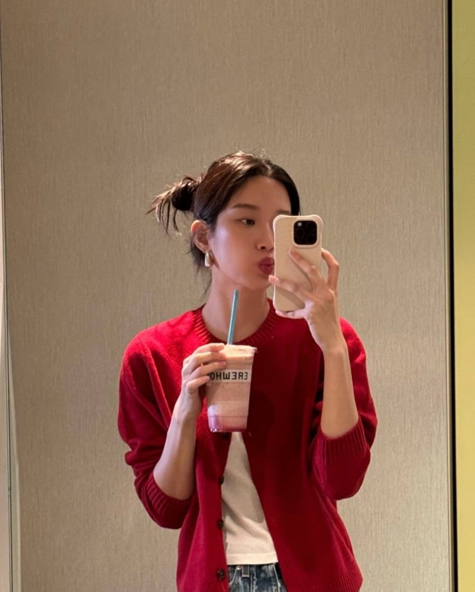 Nữ ch&iacute;nh phim t&igrave;nh cảm đang lấy đi nước mắt kh&aacute;n giả: Xinh đ&uacute;ng kiểu tiểu thư, style đơn giản m&agrave; "chất"- Ảnh 5.