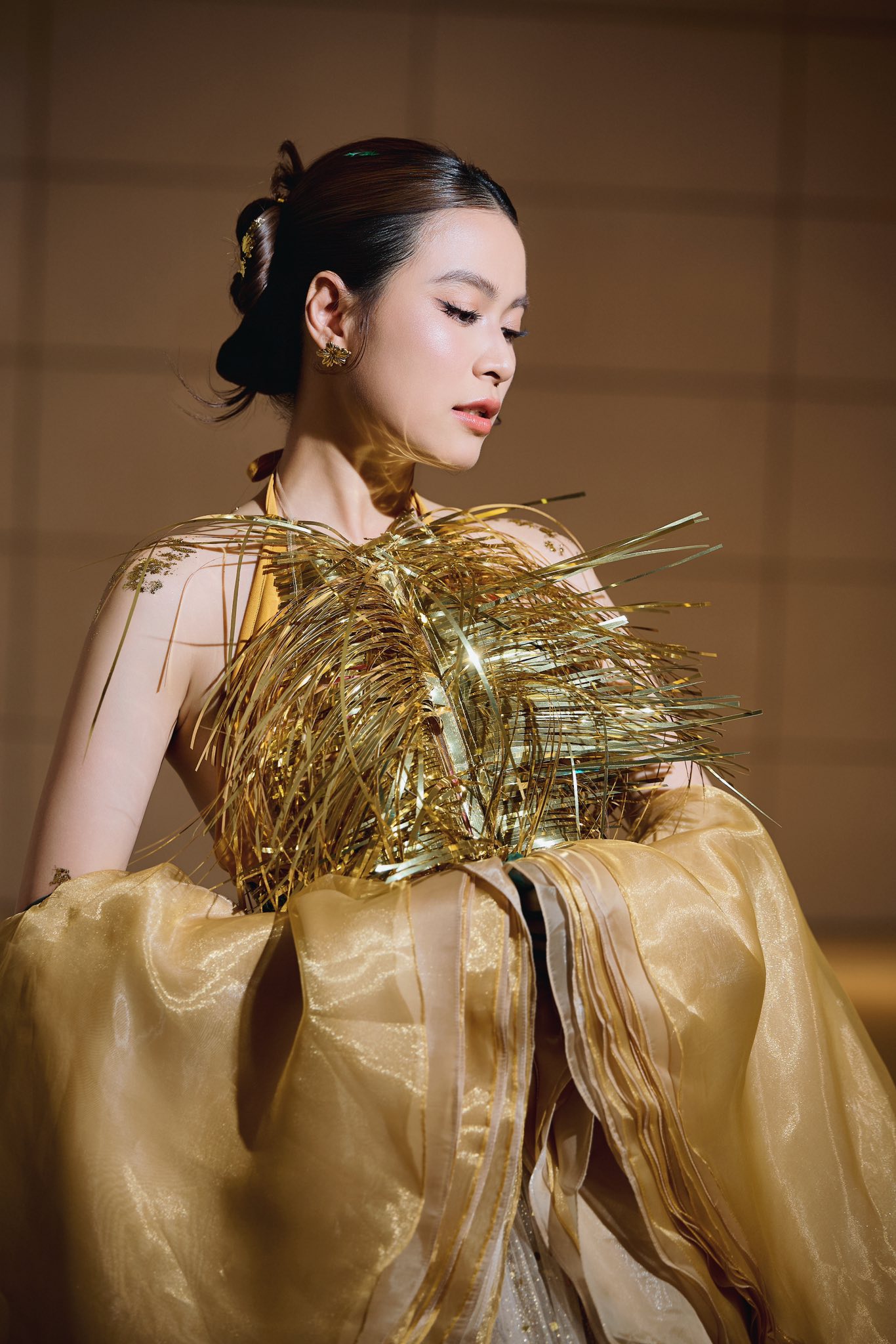 Chưa ai l&agrave;m được như Ho&agrave;ng Th&ugrave;y Linh- Ảnh 6.