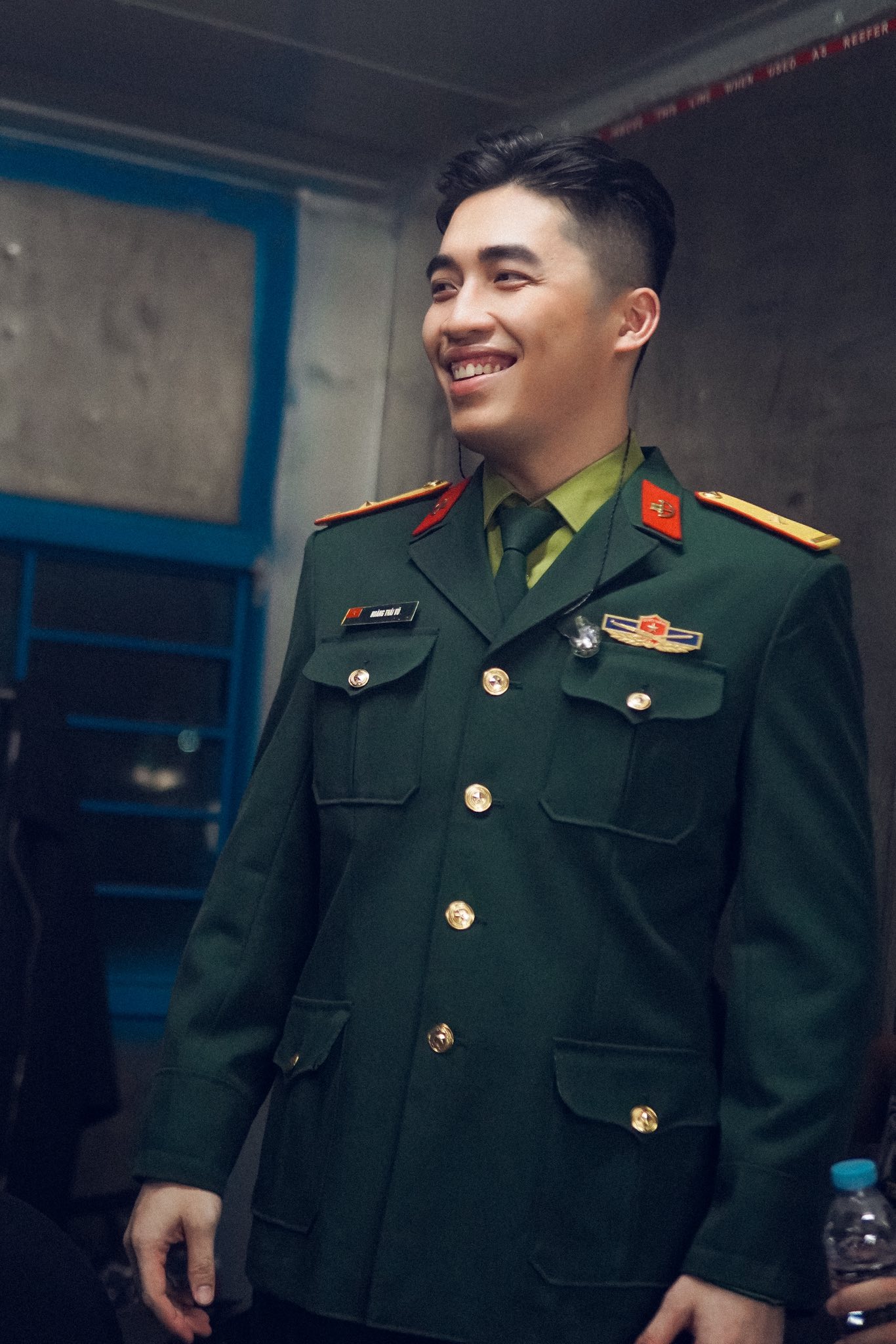 &ldquo;Ho&agrave;ng tử nhạc suy&rdquo; Việt Nam: Tốt nghiệp Học viện Khoa học Qu&acirc;n sự H&agrave; Nội, từng dạy tại trường Sĩ quan- Ảnh 3.