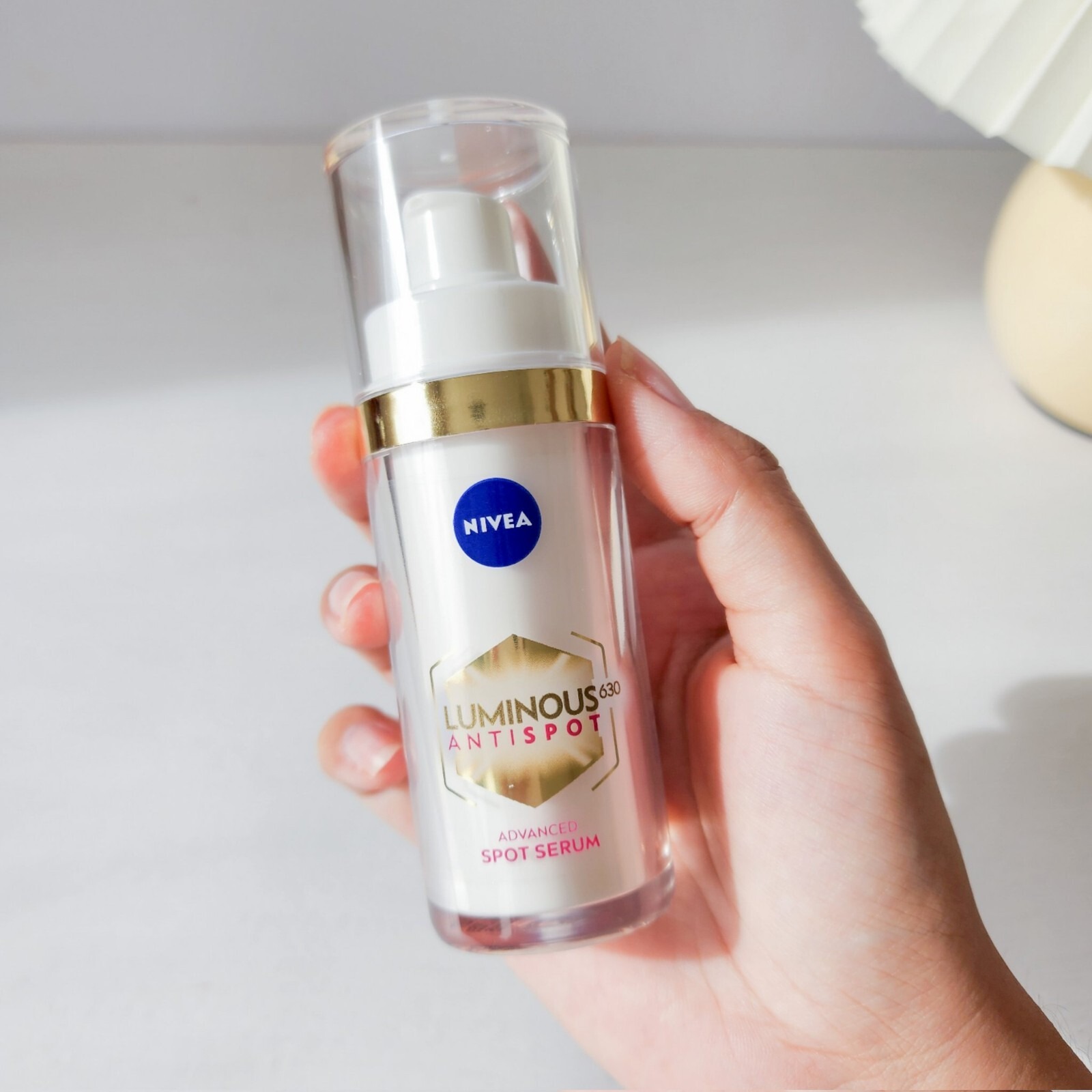 Top 6 serum gi&uacute;p da căng khỏe, đốm n&acirc;u th&acirc;m n&aacute;m bay biến như chưa từng tồn tại- Ảnh 1.