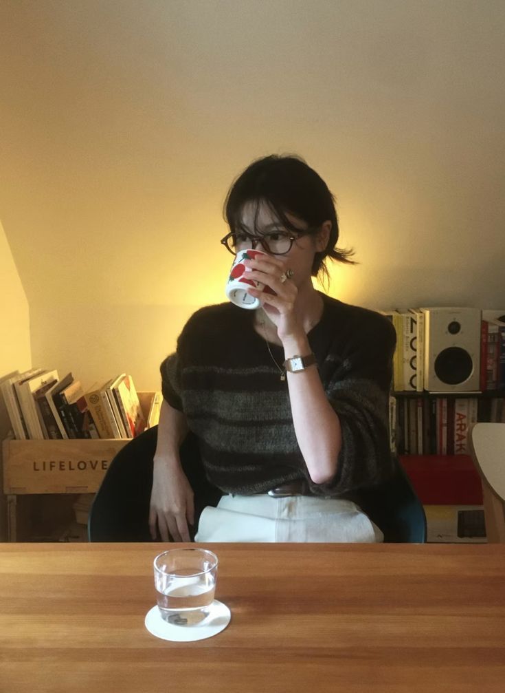 &ldquo;Th&ocirc;ng thạo 3 ngoại ngữ, chịu được &aacute;p lực c&ocirc;ng việc nhưng vẫn thất nghiệp &agrave;?&rdquo;: Gi&aacute;m đốc tuyển dụng tiết lộ sự thật kh&oacute; n&oacute;i- Ảnh 1.