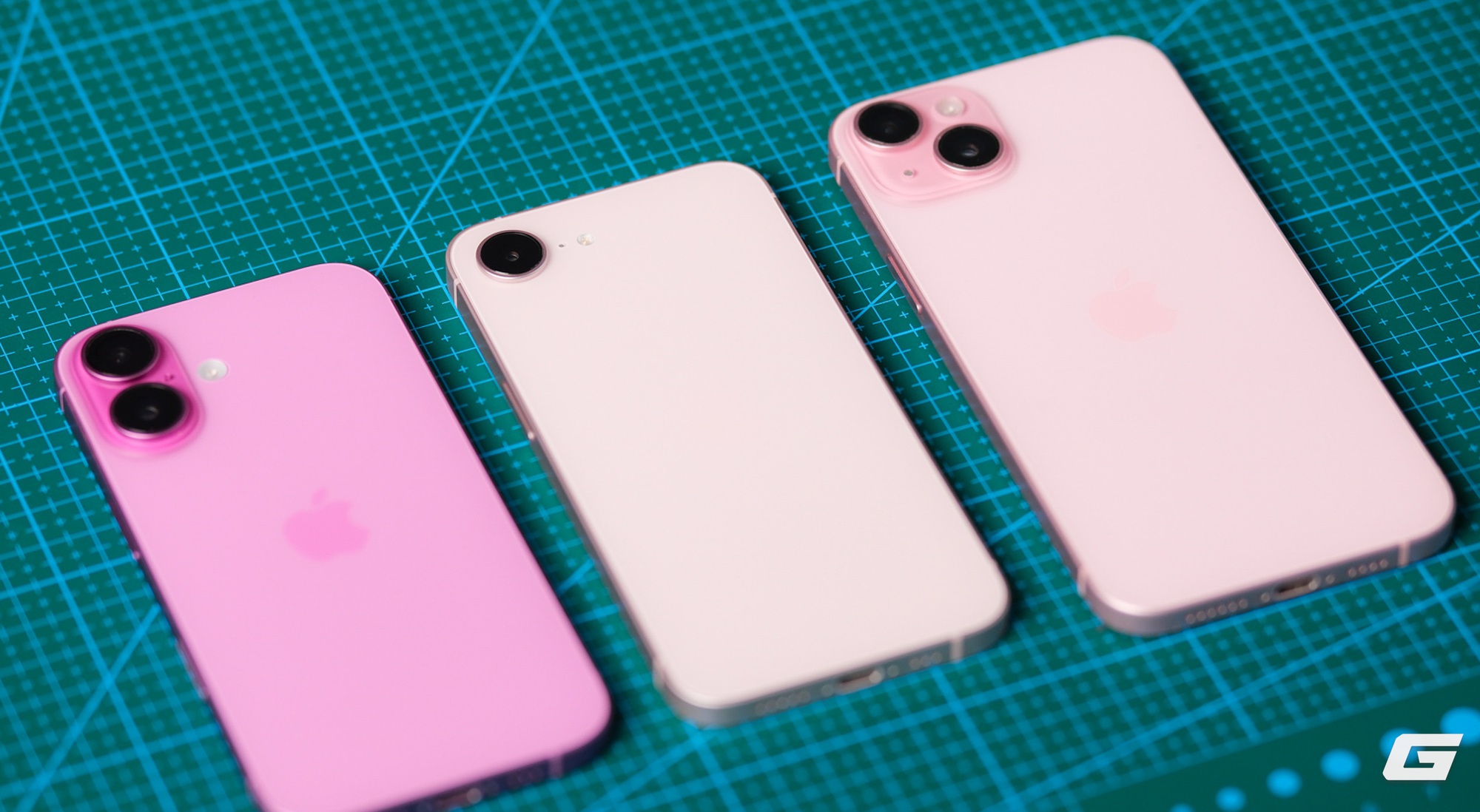 Cận cảnh iPhone 17e m&agrave;u hồng mới: Hồng m&agrave; nhạt như trắng, hợp với nữ nhưng nam d&ugrave;ng cũng chẳng sao- Ảnh 9.