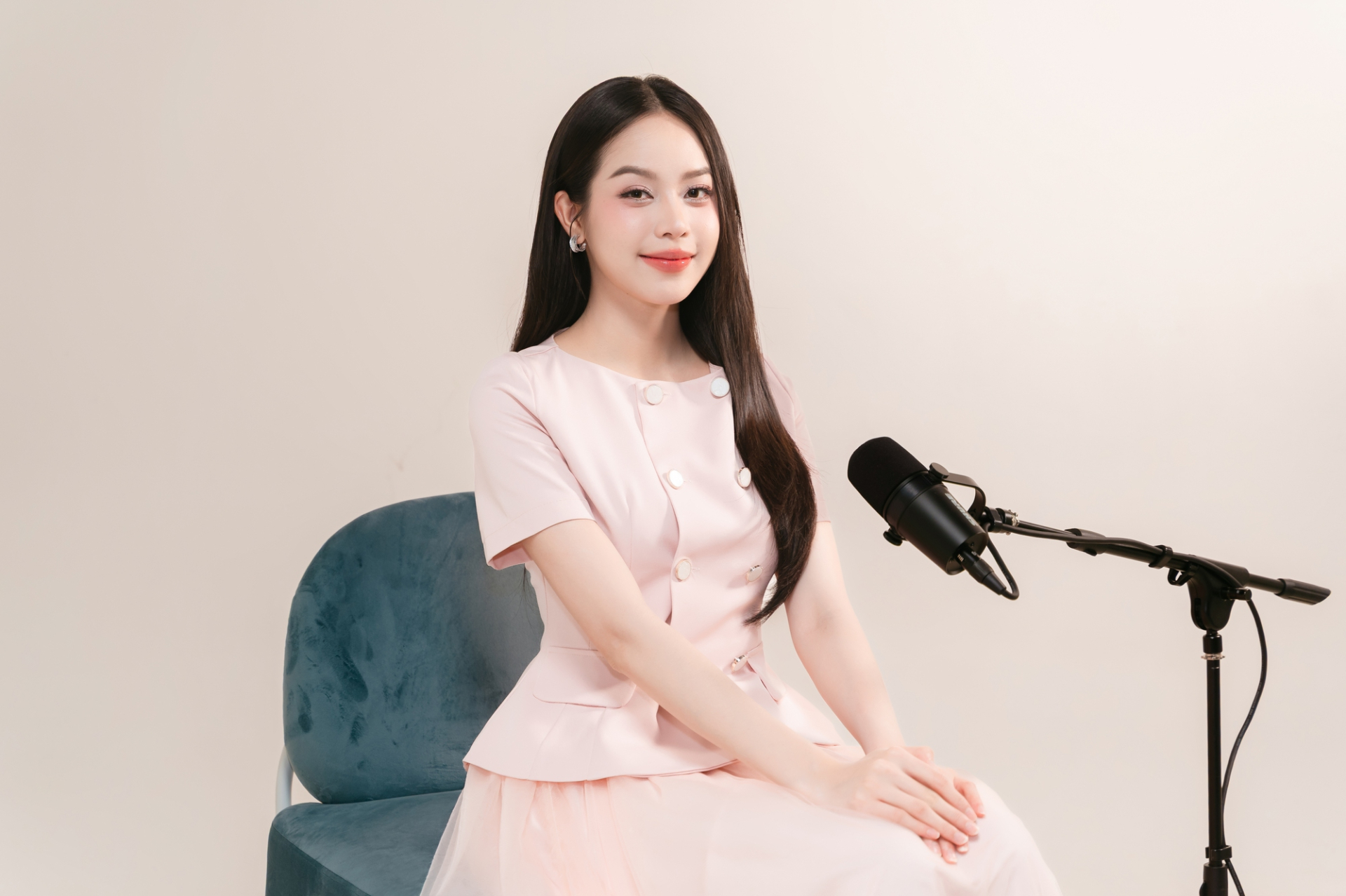 Hoa hậu Thanh Thuỷ: 