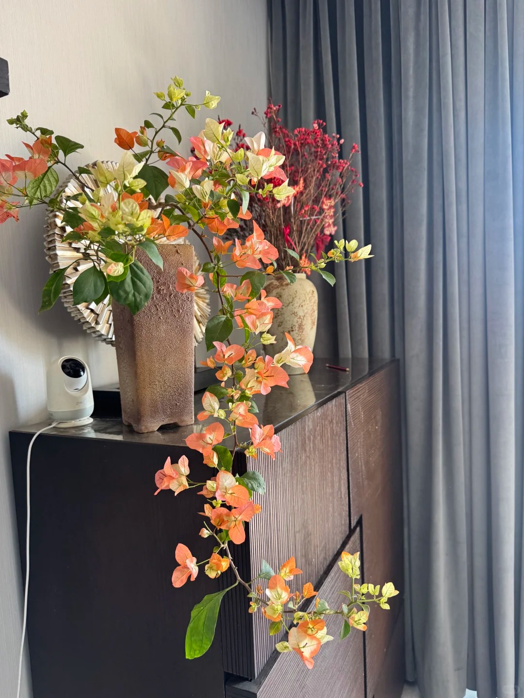 Giải m&atilde; cơn sốt chưng hoa giấy bonsai mini: C&acirc;y đong đầy năng lượng dương gi&uacute;p xua t&agrave; kh&iacute;, nh&agrave; chật mấy cũng rước được vượng kh&iacute; v&agrave;o nh&agrave;- Ảnh 6.