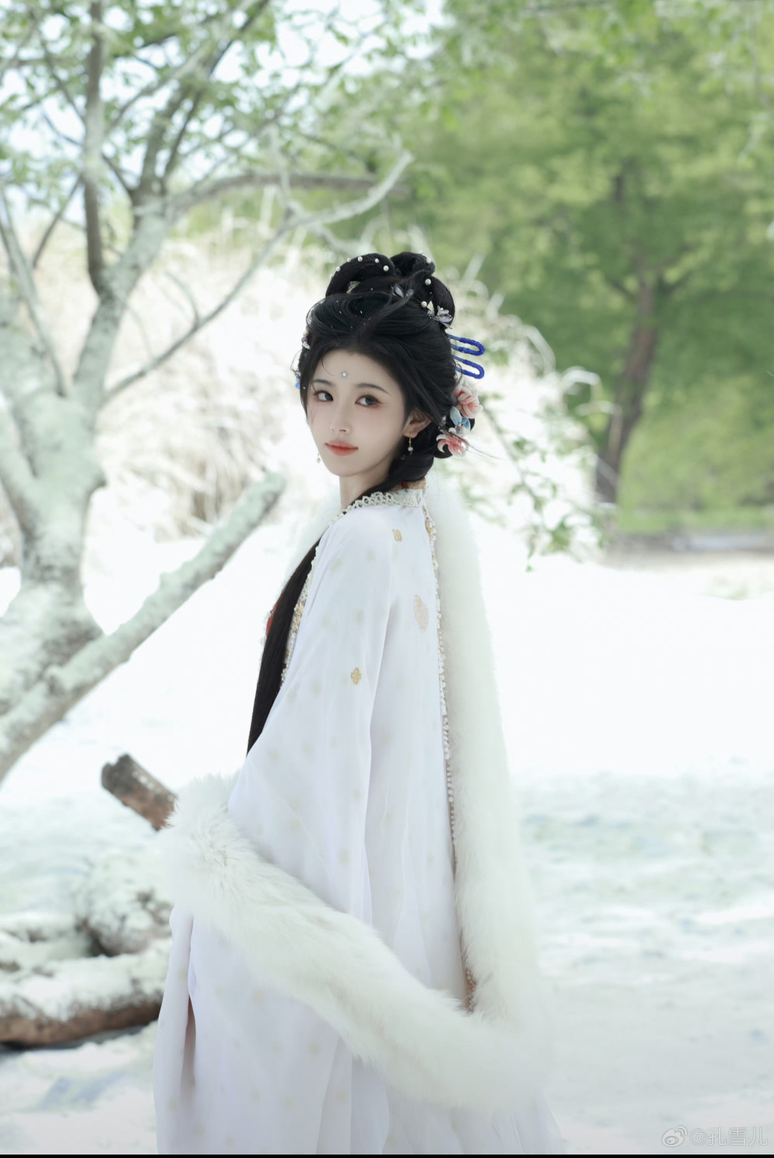 Chưa từng thấy phim Trung Quốc n&agrave;o nhiều mỹ nh&acirc;n đến vậy: Từ b&uacute;p b&ecirc; cổ trang đến Bạch Tuyết đời thực, ai cũng đẹp hết sảy- Ảnh 7.