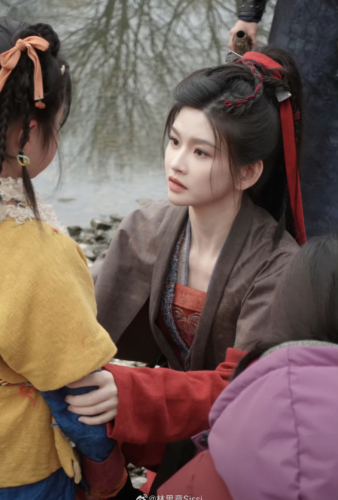 Chưa từng thấy phim Trung Quốc n&agrave;o nhiều mỹ nh&acirc;n đến vậy: Từ b&uacute;p b&ecirc; cổ trang đến Bạch Tuyết đời thực, ai cũng đẹp hết sảy- Ảnh 4.