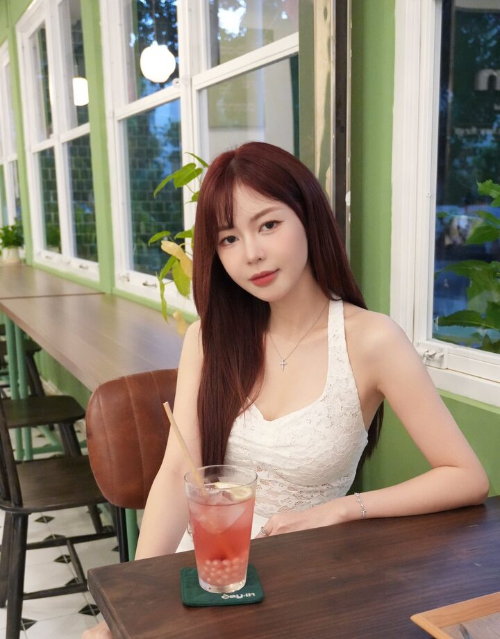 T&igrave;nh cũ của Trịnh Thăng B&igrave;nh: Qu&aacute;n qu&acirc;n 2 cuộc thi, sắc v&oacute;c ng&agrave;y c&agrave;ng gợi cảm- Ảnh 10.