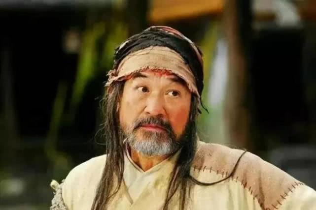 Cặp vợ chồng diễn vi&ecirc;n lang thang nhặt r&aacute;c tr&ecirc;n phố, nh&igrave;n như ăn m&agrave;y h&oacute;a ra kiếm đến 15 tỷ/năm- Ảnh 6.