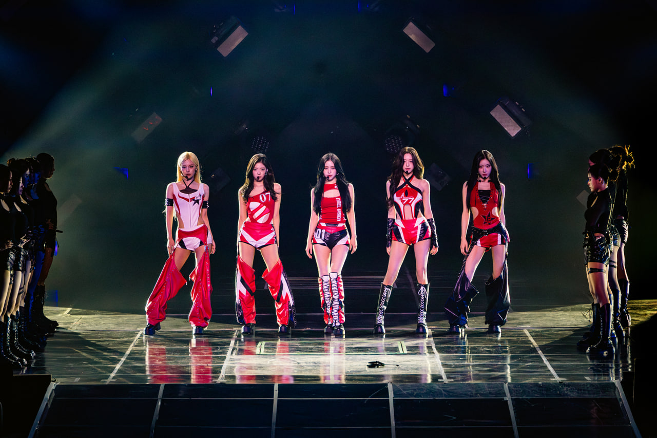 Ca kh&uacute;c gi&uacute;p 5 mỹ nh&acirc;n hết thời "hồi sinh": 6 năm mới v&agrave;o BXH quốc gia, nhan sắc t&agrave;i năng c&oacute; đủ m&agrave; vẫn flop- Ảnh 1.