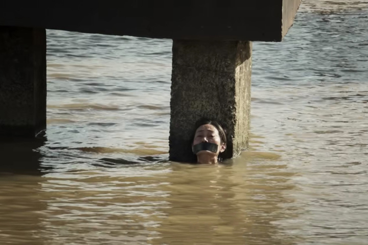 Nữ NSƯT xấu nhất m&agrave;n ảnh v&agrave; chuyện b&aacute;n xe đi học thạc sĩ ở tuổi 48- Ảnh 2.