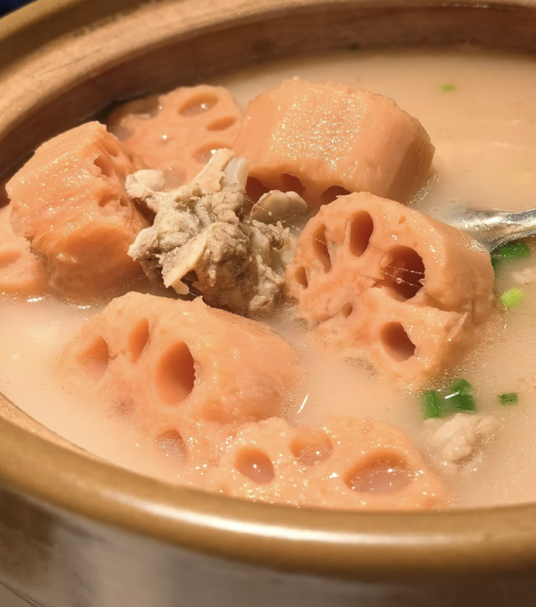 7 qu&aacute;n vỉa h&egrave; ngon "nhức n&aacute;ch" khiến người d&acirc;n xếp h&agrave;ng từ 6 giờ s&aacute;ng- Ảnh 7.