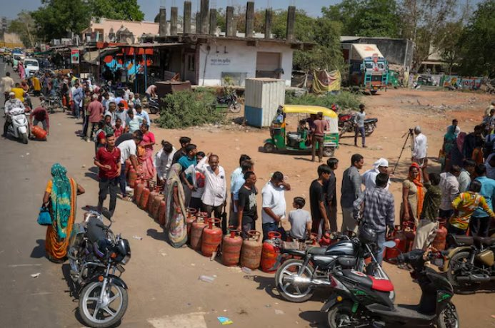 Việt Nam "hot" xe điện c&ograve;n đ&acirc;y mới l&agrave; mặt h&agrave;ng người Ấn Độ đang xếp h&agrave;ng d&agrave;i để mua: Doanh số tăng 30 lần, si&ecirc;u thị kh&ocirc;ng c&ograve;n h&agrave;ng để b&aacute;n- Ảnh 1.