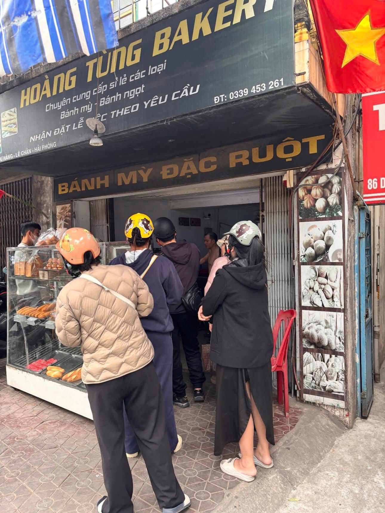 Kh&ocirc;ng phải v&agrave;ng, đ&acirc;y l&agrave; 3 thứ khiến người Hải Ph&ograve;ng phải xếp h&agrave;ng mua- Ảnh 4.