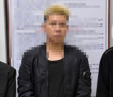 Đường d&acirc;y mại d&acirc;m nam gi&aacute; 5 triệu đồng/đ&ecirc;m, livestream cảnh n&oacute;ng gi&aacute; 500 ng&agrave;n đồng/30 ph&uacute;t- Ảnh 1.