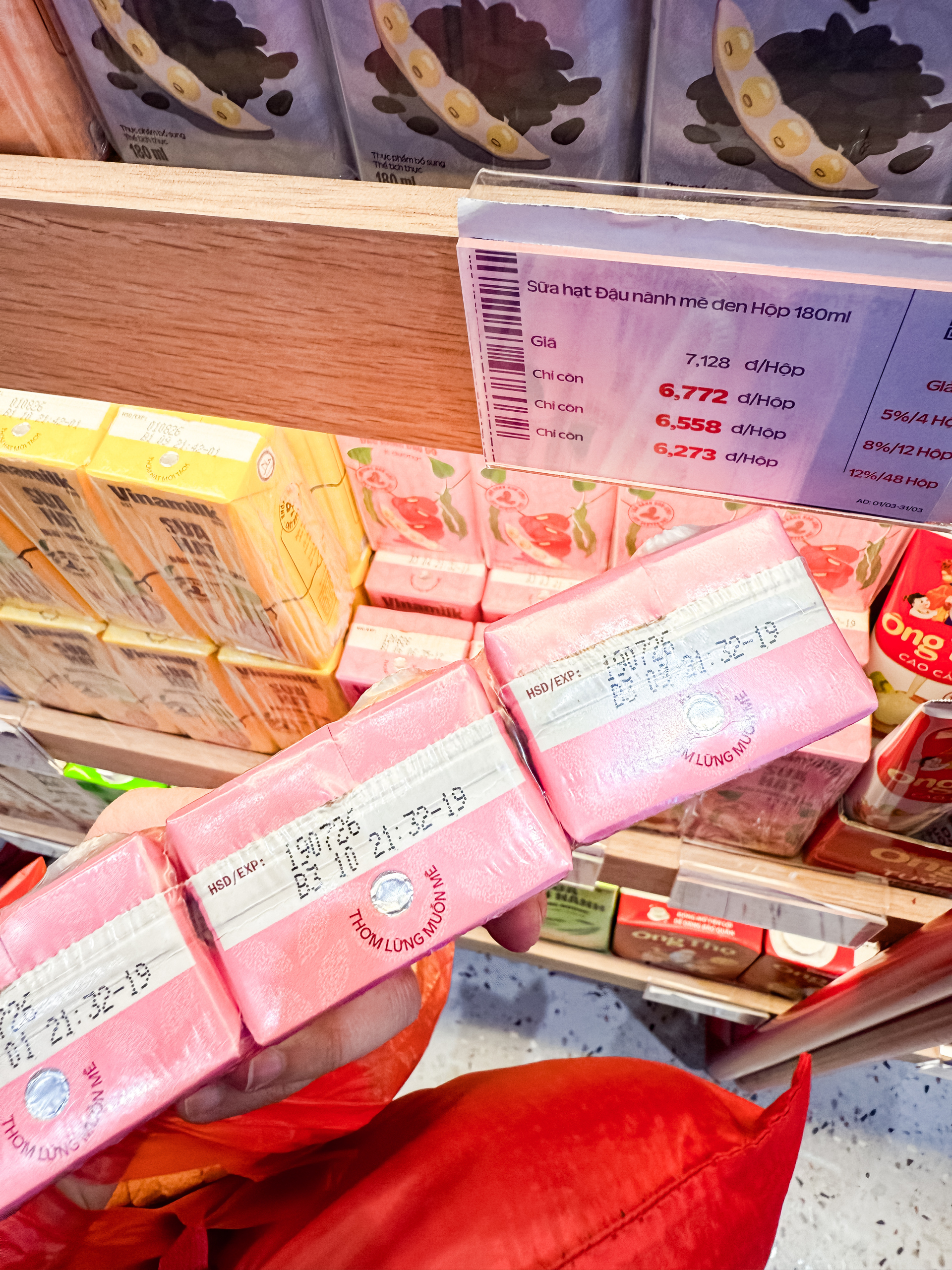 H&atilde;ng sữa quốc d&acirc;n Vinamilk đặt "mật m&atilde;" tr&ecirc;n bao b&igrave;- Ảnh 11.