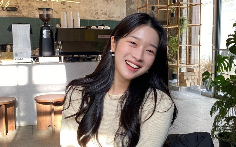 "V&igrave; sao c&oacute; người kiếm được nhiều tiền m&agrave; vẫn hết tiền?" - c&acirc;u trả lời của người phụ nữ 30 năm quản l&yacute; tiền nong khiến t&ocirc;i thức tỉnh- Ảnh 1.