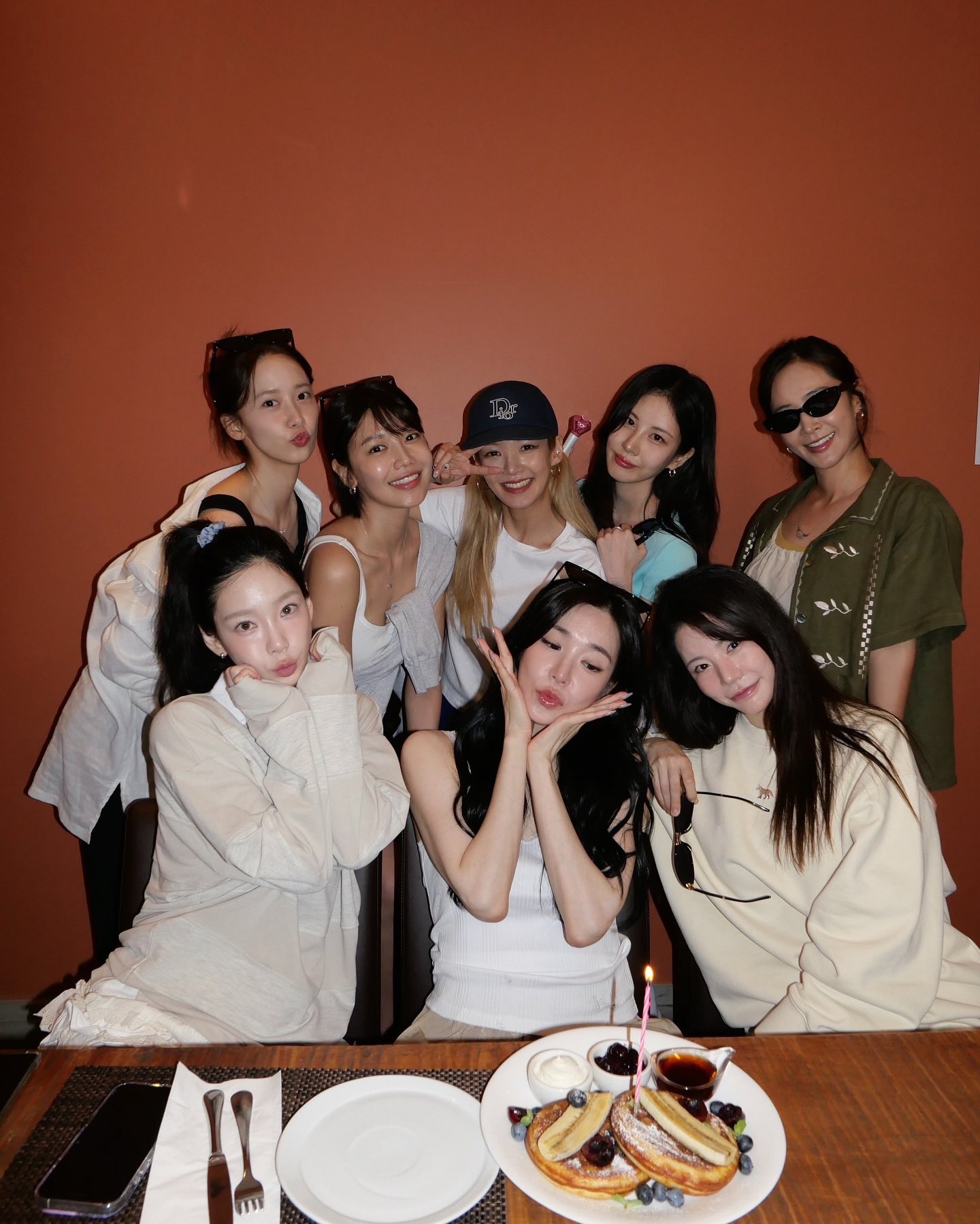 T&igrave;m đ&acirc;u ra cực phẩm như mỹ nh&acirc;n n&agrave;y: H&aacute;t hay học giỏi nức tiếng, 19 năm vẫn trẻ đẹp, &uacute;t cưng của cả showbiz- Ảnh 6.