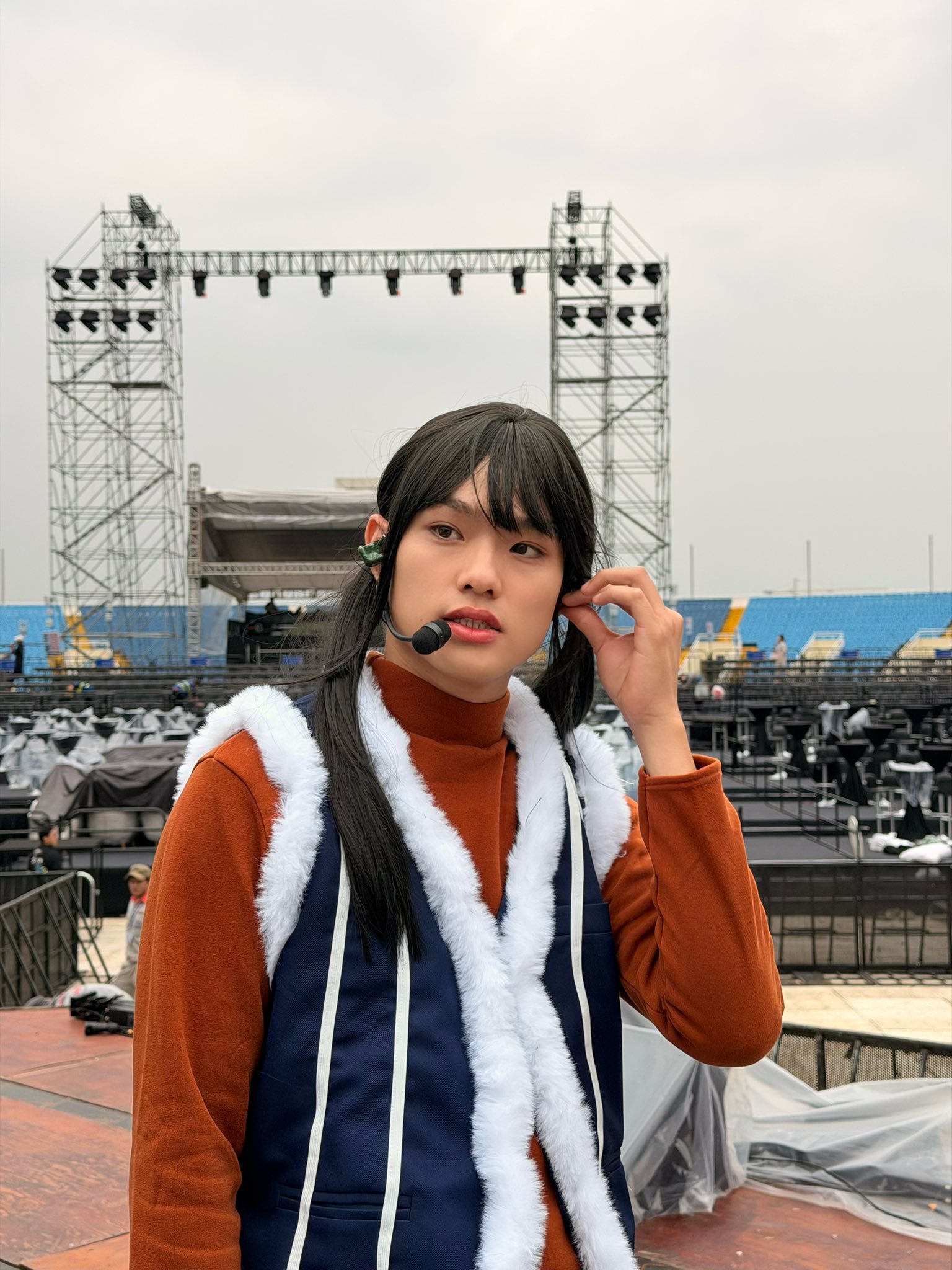 D&agrave;n Anh Trai Say Hi 