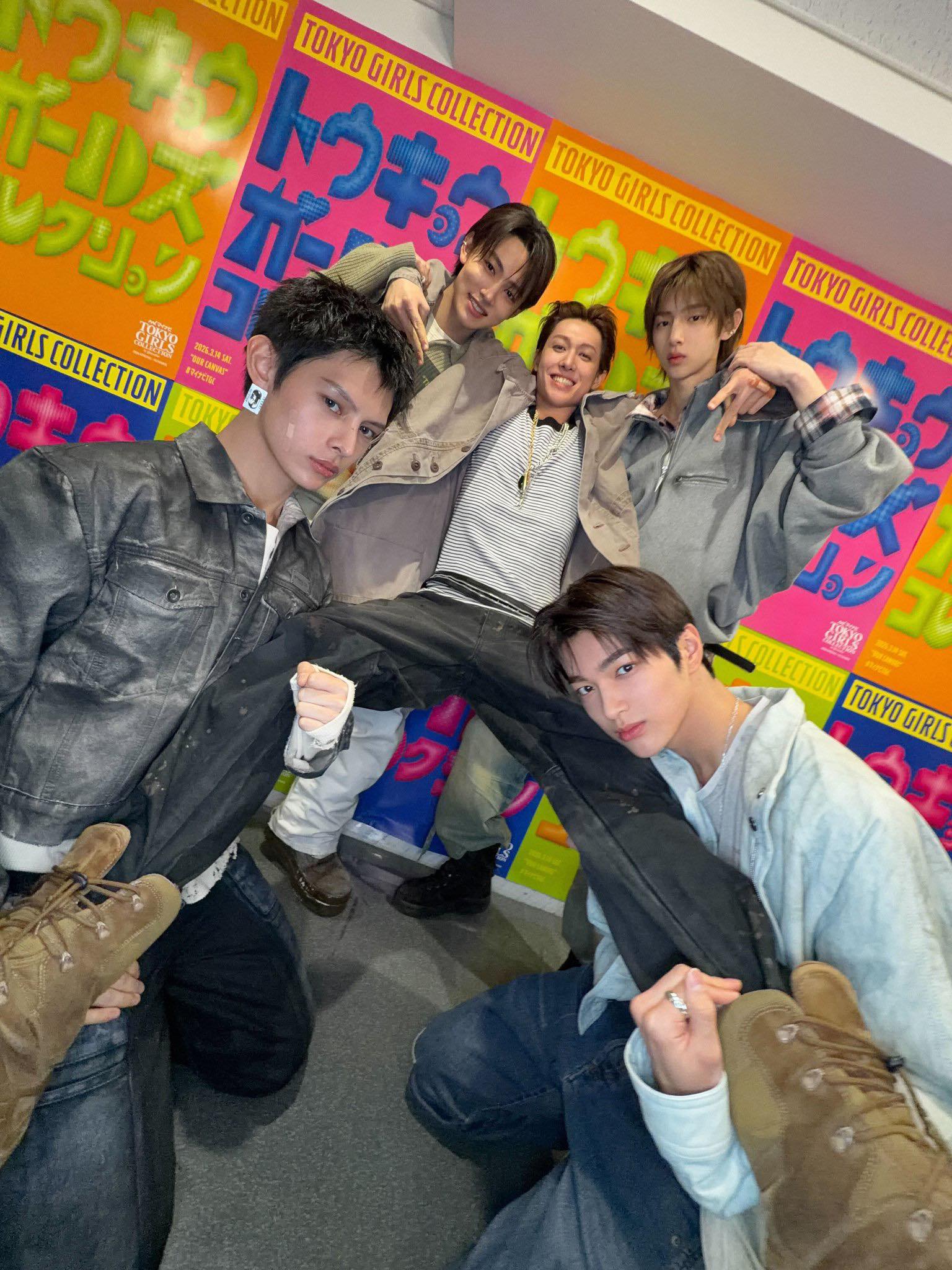 T&oacute;m gọn cảnh mỹ nam nh&oacute;m CORTIS x&ocirc; đẩy anh em giật ti&ecirc;u điểm center, ai rồi cũng ho&aacute; Jang Wonyoung!- Ảnh 8.