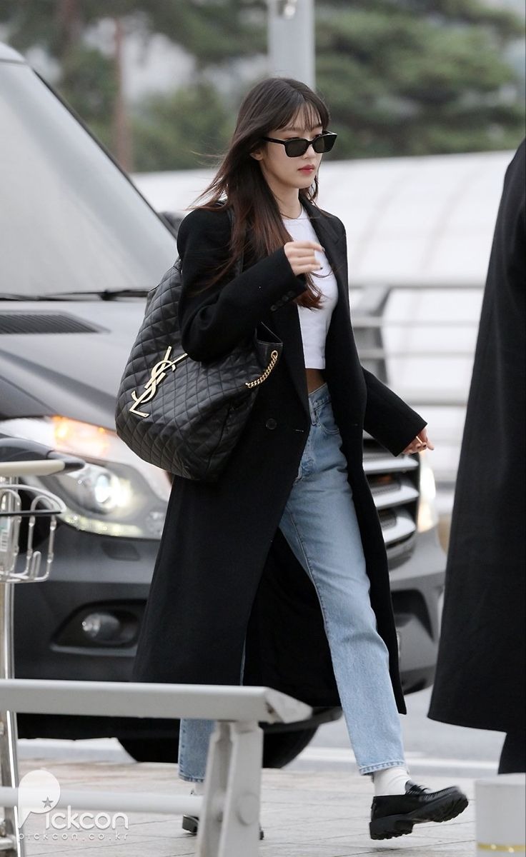 Nữ ch&iacute;nh phim H&agrave;n g&acirc;y sốt Việt Nam: Nhan sắc mỏng manh nh&igrave;n muốn che chở, gu thời trang "nghệ" như cảnh phim- Ảnh 17.