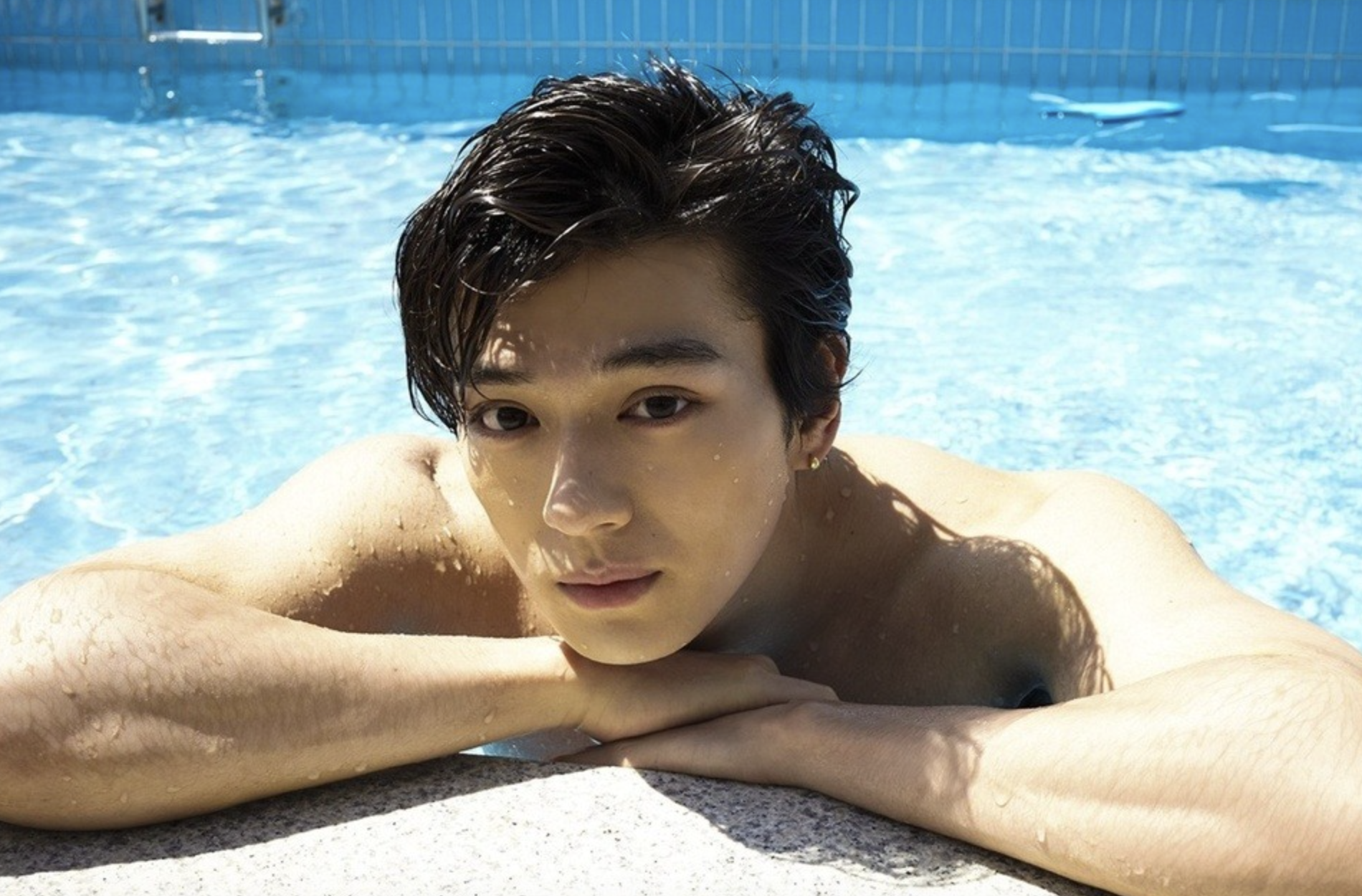 Mỹ nam xứ hoa anh đ&agrave;o l&agrave;m c&otilde;i mạng chao đảo: Visual "quốc bảo", body vạm vỡ ng&agrave;y t&aacute;i xuất khiến kh&aacute;n giả phấn kh&iacute;ch- Ảnh 13.