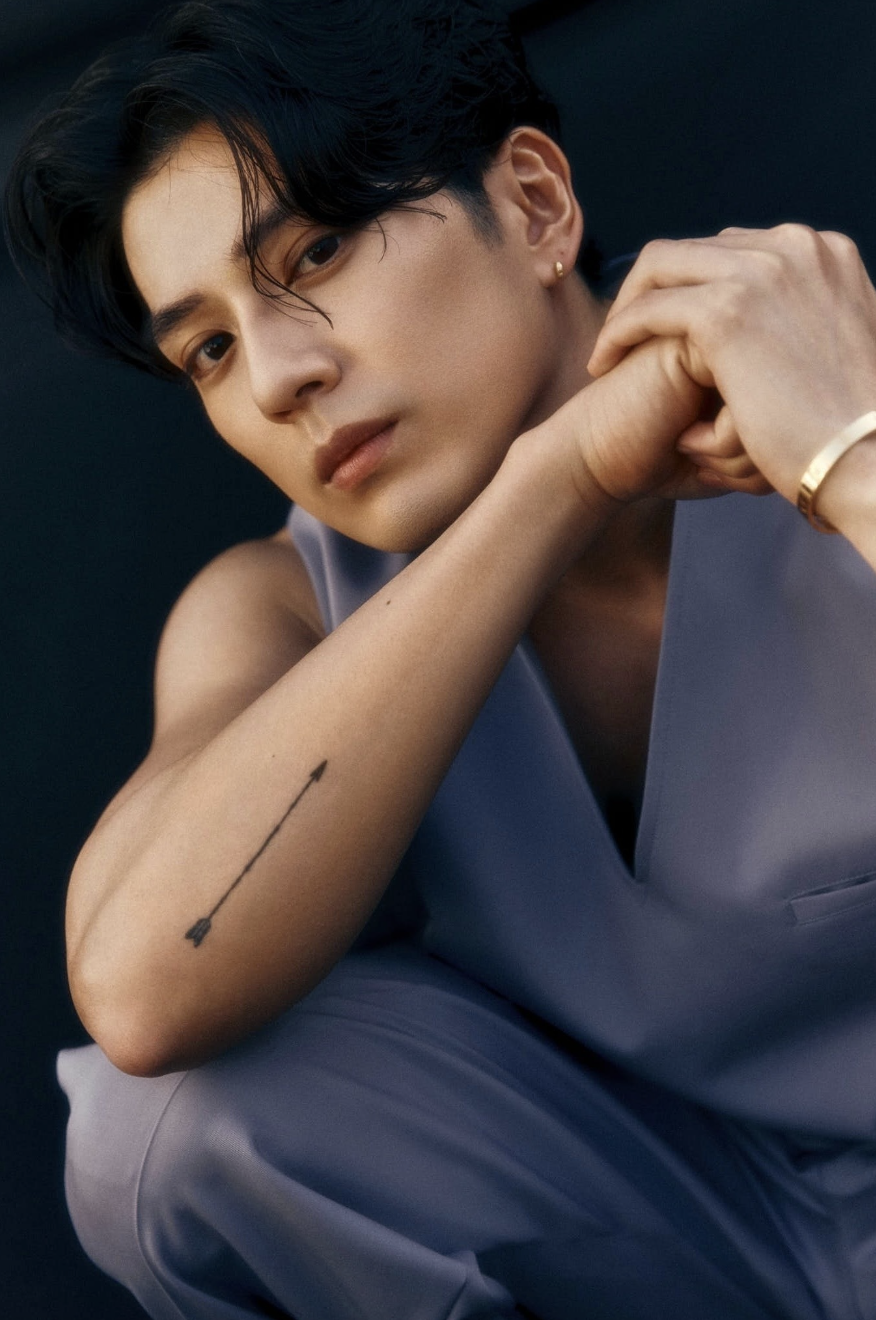 Mỹ nam xứ hoa anh đ&agrave;o l&agrave;m c&otilde;i mạng chao đảo: Visual "quốc bảo", body vạm vỡ ng&agrave;y t&aacute;i xuất khiến kh&aacute;n giả phấn kh&iacute;ch- Ảnh 14.