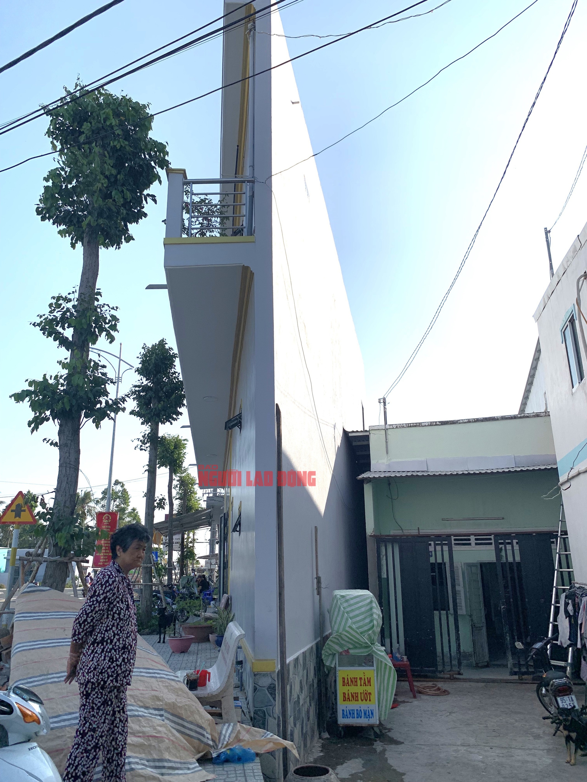 CLIP: Bất ngờ b&ecirc;n trong căn nh&agrave; "kỳ lạ" ở Cần Thơ- Ảnh 2.