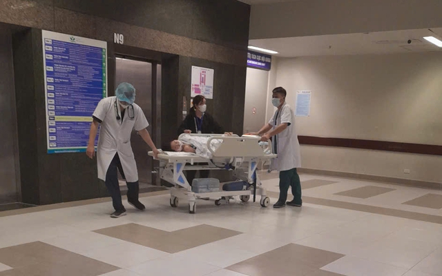 Từ khi ch&agrave;o đời đ&atilde; mang bệnh hiểm ngh&egrave;o, b&eacute; trai 11 tuổi mong được gh&eacute;p tế b&agrave;o gốc để c&oacute; cơ hội sống- Ảnh 1.