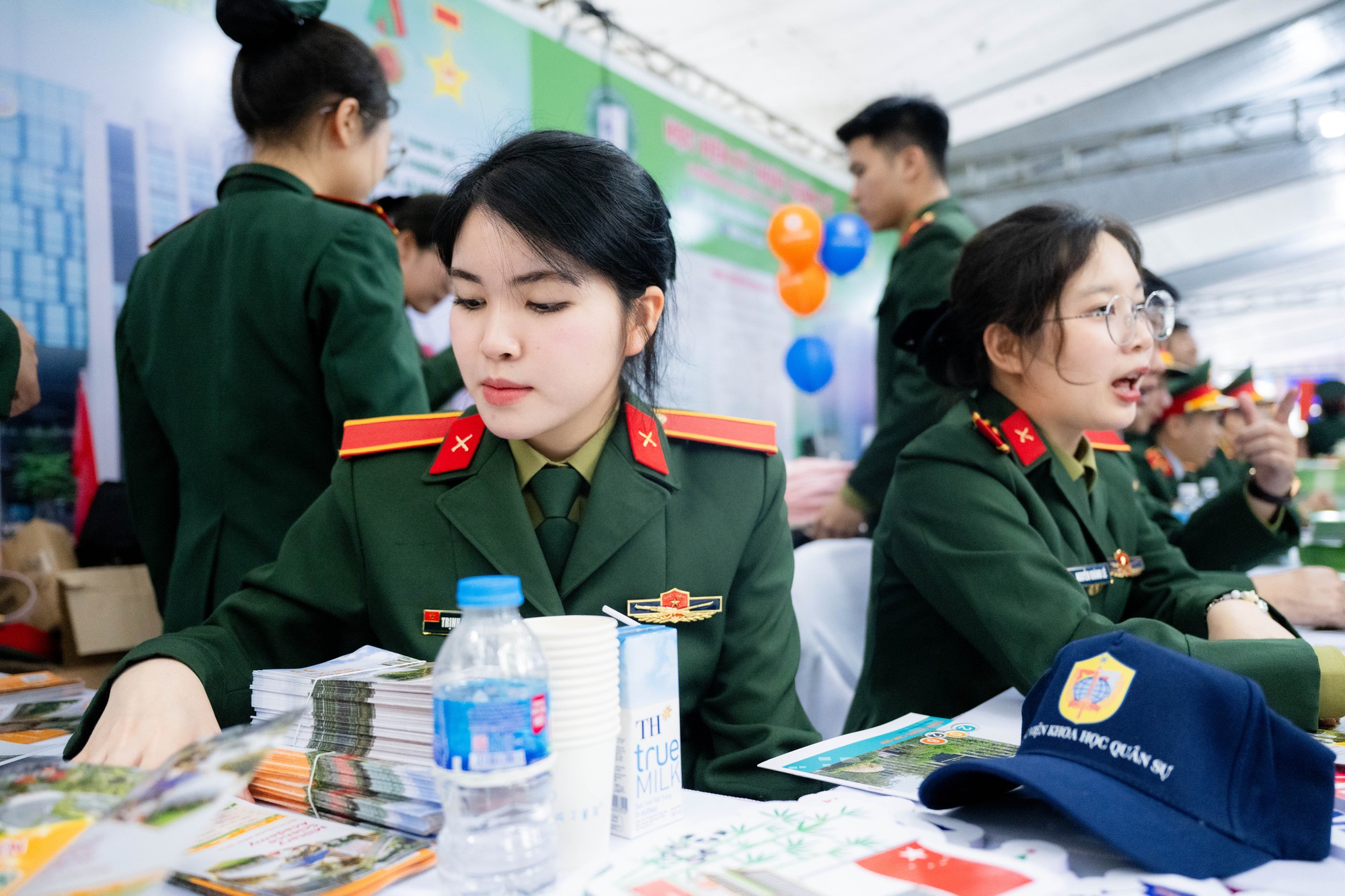 Thứ tiếng lọt top 6 ng&ocirc;n ngữ quyền lực nhất h&agrave;nh tinh: "Hiếm" người học nhưng tỷ lệ ra trường c&oacute; việc l&agrave;m l&ecirc;n đến 100%- Ảnh 2.